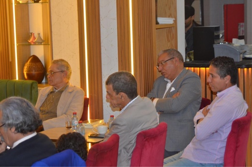 عبد الله بوصوف يوقع "تمغربيت" و"إمارة المؤمنين" ويغوص في محددات الشخصية المغربية عبد الله بوصوف يوقع "تمغربيت" و"إمارة المؤمنين" ويغوص في محددات الشخصية المغربية