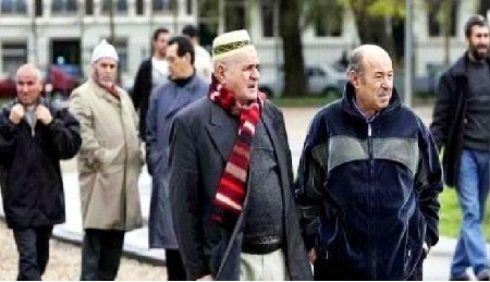 مفاجأة.. المغرب وهولندا يعدلان اتفاقية الضمان الاجتماعي مع الإبقاء على بند تخفيض التعويضات مفاجأة.. المغرب وهولندا يعدلان اتفاقية الضمان الاجتماعي مع الإبقاء على بند تخفيض التعويضات