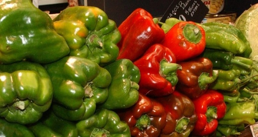 إنذار أوروبي “خطير” بشأن شحنة فلفل مغربية بسبب بقايا مبيد