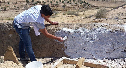 جمعية ثاومات للتنمية بجماعة آيت مايت تنظم حملة تطوعية شبابية لتنظيف مقبرتي بيوسف وأرميلة