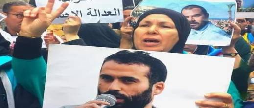 عائلة نبيل أحمجيق تطالب بتمكينه من متابعة الدكتوراه داخل السجن