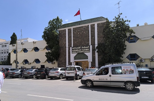 ابتدائية الناظور تدين الرئيس السابق للهلال بـ 5 سنوات حبسا نافذا ابتدائية الناظور تدين الرئيس السابق للهلال بـ 5 سنوات حبسا نافذا