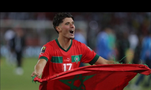 العزوزي ينهي مشواره مع أوكسير الفرنسي ويعود إلى بولونيا الإيطالي