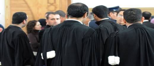 شلل مرتقب بالمحاكم.. المحامون بالمغرب يعلنون توقفا شاملا عن العمل لمدة أسبوع