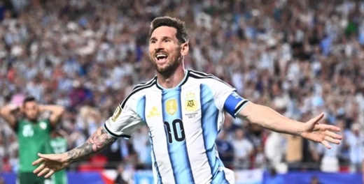 الاتحاد الجزائري يشكو التحكيم إلى 