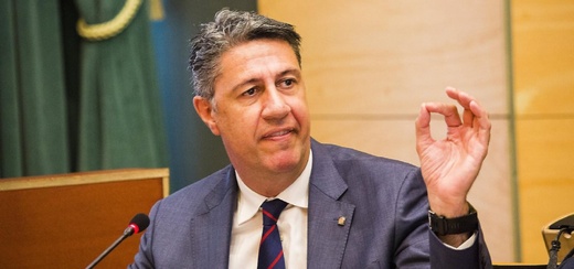 "الحثالة البشرية".. عمدة بادالونا يواجه القضاء بعد وصفه لمغربي موقوف بعبارة صادمة. "الحثالة البشرية".. عمدة بادالونا يواجه القضاء بعد وصفه لمغربي موقوف بعبارة صادمة.