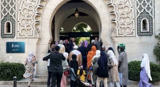 خمسة ملايين مغربي بالخارج.. التوفيق يقر بصعوبة تأطير الجالية دينيا خمسة ملايين مغربي بالخارج.. التوفيق يقر بصعوبة تأطير الجالية دينيا