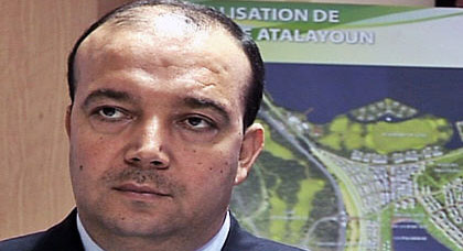 لولا الزيارة الملكية ما تحركوا.. سعيد زارو يشرف على قتل 15 كلب متشرد داخل منتجع أطاليون لولا الزيارة الملكية ما تحركوا.. سعيد زارو يشرف على قتل 15 كلب متشرد داخل منتجع أطاليون