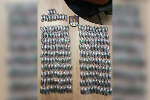 213 "كبسولة" حشيش على جسد امرأة.. تفاصيل إحباط عملية تهريب مثيرة بمعبر تراخال