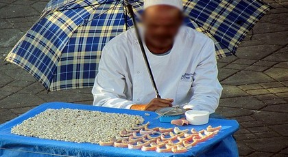 نقابة أطباء الأسنان بالناظور غاضبة من بعض النقابات التي إحتضنت لقاءات للممارسين الغير شرعيين للمهنة نقابة أطباء الأسنان بالناظور غاضبة من بعض النقابات التي إحتضنت لقاءات للممارسين الغير شرعيين للمهنة