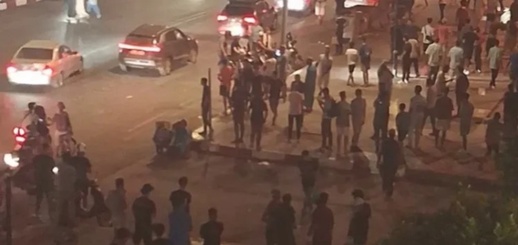 ابتدائية الناظور تدين 26 شابا على خلفية محاولة العبور إلى مليلية