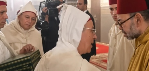 مليلية وسبتة تشعلان الصحافة الإسبانية بعد كلمة التوفيق مليلية وسبتة تشعلان الصحافة الإسبانية بعد كلمة التوفيق