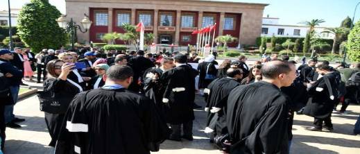أزمة مهنة المحاماة تتصاعد: جمعية الهيئات تقرر الاستمرار في التصعيد وتعليق المهام