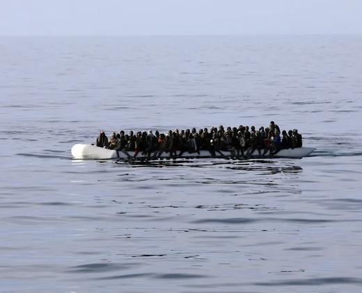 إحباط محاولة هجرة جماعية نحو الجزر الجعفرية وتوقيف 67 مهاجراً برأس الماء إحباط محاولة هجرة جماعية نحو الجزر الجعفرية وتوقيف 67 مهاجراً برأس الماء