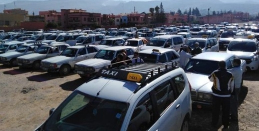 خط حافلات نحو الناظور يشعل احتجاجا ببني ملال خط حافلات نحو الناظور يشعل احتجاجا ببني ملال