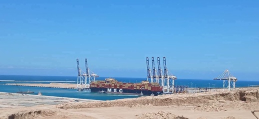 ميناء الناظور غرب المتوسط يستقبل أول سفينة حاويات كبرى
