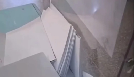 هذه هي التهم الموجهة للموقوفين في قضية أوراق التصويت بطنجة هذه هي التهم الموجهة للموقوفين في قضية أوراق التصويت بطنجة