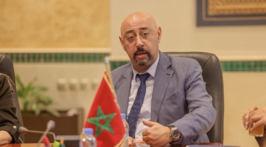 حزب الأصالة والمعاصرة يجمد عضوية عمدة طنجة على خلفية ملف أوراق التصويت