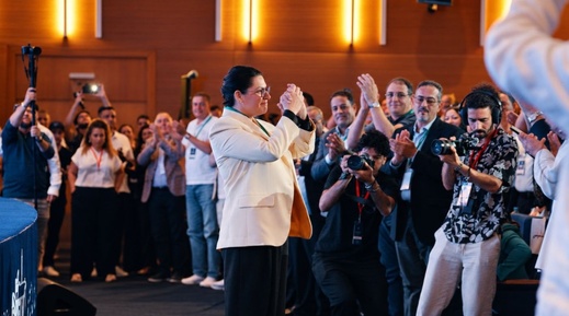 البام يفوض المنصوري للتفاوض بشأن تشكيل الأغلبية الحكومية البام يفوض المنصوري للتفاوض بشأن تشكيل الأغلبية الحكومية