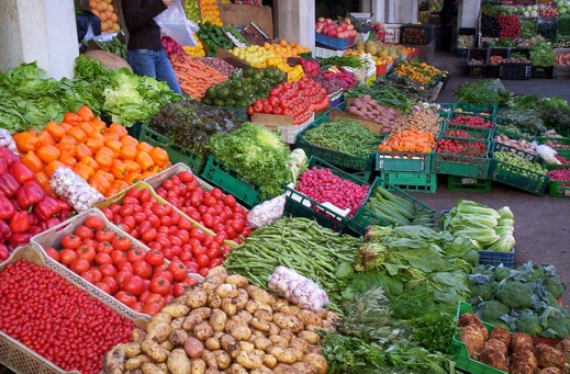 أسعار الخضر تقفز مع بداية أكتوبر أسعار الخضر تقفز مع بداية أكتوبر