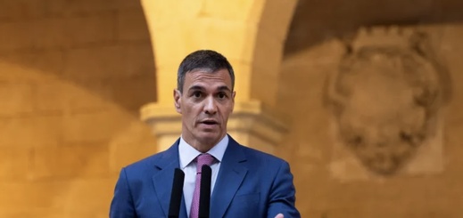 عقب زيارة سبتة ومليلية.. سانشيز يدافع عن التهدئة مع الرباط ويؤكد تمسك مدريد بعلاقات حسن الجوار عقب زيارة سبتة ومليلية.. سانشيز يدافع عن التهدئة مع الرباط ويؤكد تمسك مدريد بعلاقات حسن الجوار