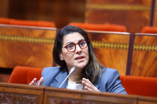 رئيسة الحكومة تتعهد بتجريم الإثراء غير المشروع ومعاقبة تضارب المصالح ضمن برنامجها الحكومي