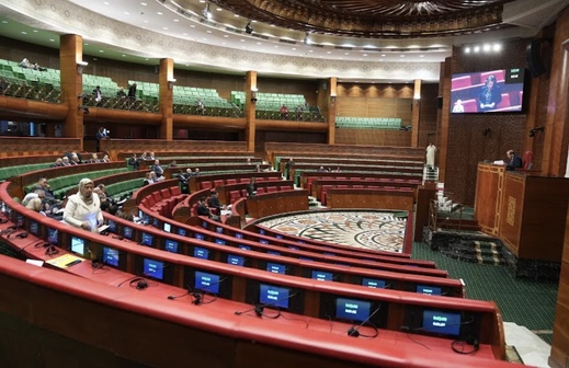 سجال بين الحركة والاستقلال يُعطل جلسة المستشارين بسبب إيداع مشروع مالية 2027 قبل التنصيب سجال بين الحركة والاستقلال يُعطل جلسة المستشارين بسبب إيداع مشروع مالية 2027 قبل التنصيب