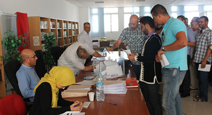 حزب العدالة والتنمية بالناظور يستهل استعداداته للانتخابات التشريعية بعقد مؤتمر إقليمي حزب العدالة والتنمية بالناظور يستهل استعداداته للانتخابات التشريعية بعقد مؤتمر إقليمي