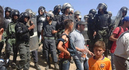 السلطات الامنية تمنع زحف العشرات من ساكنة تلارواق نحو الحسيمة للاحتجاج على مصادرة اراضيهم