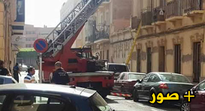 إندلاع حريق مهول بمنزل وسط مليلية ورجال المطافئ تجندوا لإخماده في مدة قياسية إندلاع حريق مهول بمنزل وسط مليلية ورجال المطافئ تجندوا لإخماده في مدة قياسية