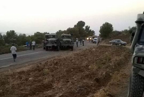 إصابة عنصرين من الجيش جراء إنقلاب شاحنة عسكرية بجماعة بني حذيفة