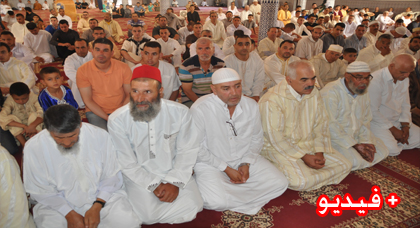 جموع المصلين يؤدون صلاة عيد الأضحى المبارك في أجواء إيمانية خاشعة بمختلف مساجد تمسمان 