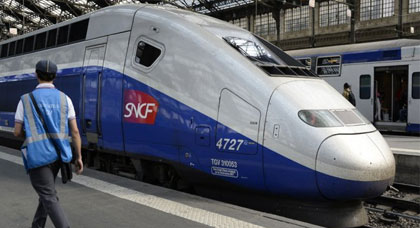 السلطات الفرنسية تسمح بنشر عناصر أمن مسلحين في عربات القطار والمترو
