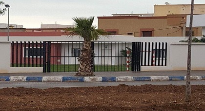 أبناء سلوان يتساءلون حول جدوى إحداث منشأة رياضية منتهية الأشغال ومجهزة لكنها مغلقة الأبواب منذ 5 سنوات