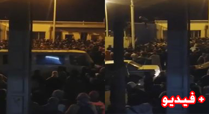 صادم.. تدافع كبير يخرج عن السيطرة بين ممتهني التهريب المعيشي في معبر باريوتشينو 