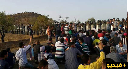 القوات العمومية تطوق مسيرة احتجاجية إنطلقت من تماسينت صوب امزرون