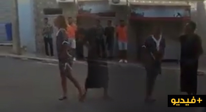 مسيرة 20 يوليوز.. سائحة فرنسية غاضبة على رجال الأمن بعد إصابتها باختناق بسبب الغازات المسيلة للدموع 