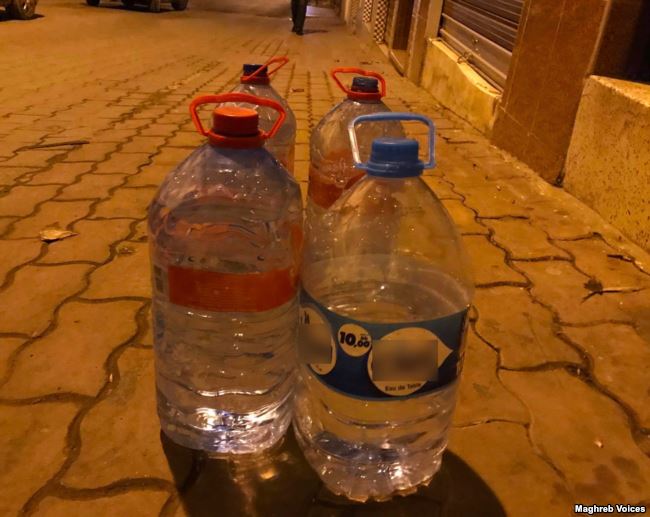 مسيرة 20 يوليوز.. البصل في مواجهة القنابل المسيلة للدموع
