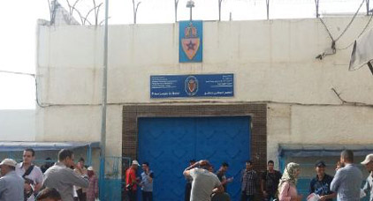 نزلاء سجن الناظور يستفيدون من برنامج طبي متعدد التخصصات