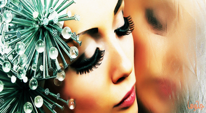 عَن الشّفاهِ المَنْفُوخَةِ والحَواجِبِ العَريضَةِ وأشياءَ أُخرى عَن الشّفاهِ المَنْفُوخَةِ والحَواجِبِ العَريضَةِ وأشياءَ أُخرى