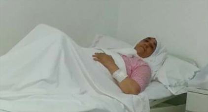 والدة "ناصر الزفزافي" تجري عملية جراحية لاستئصال ورم سرطاني