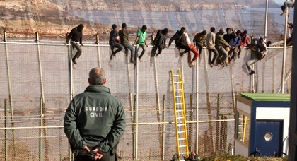 أوروبا تعتزم استقبال 50 ألف لاجئ إفريقي لتخفيف العبء على المغرب