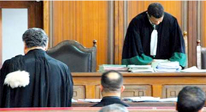 متابعة أربعة أشخاص بتهمة التزوير في محرر عرفي من أجل شراء عقار بجماعة تمسمان متابعة أربعة أشخاص بتهمة التزوير في محرر عرفي من أجل شراء عقار بجماعة تمسمان