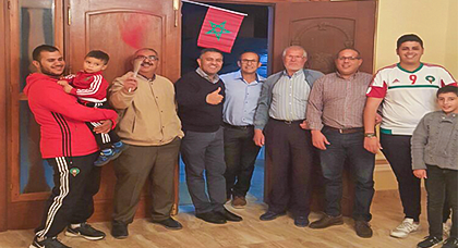 عائلة حارس المنتخب الوطني تابعت بحماس في منزلها ببني شيكر مباراة المغرب ضد الكوت ديفوار