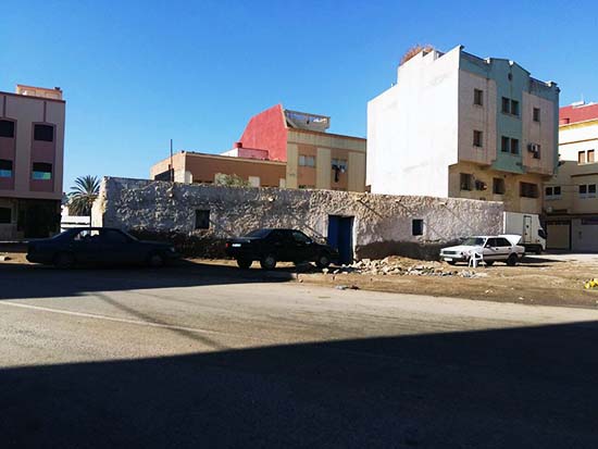 إعلان عن بيع قطعة أرضية وسط الناظور بحي لعراصي بالمزاد العلني 