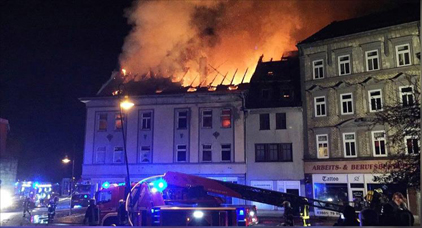 خطير.. عصابة من 5 أفراد تهاجم مسجدا بقنابل المولوتوف في ألمانيا