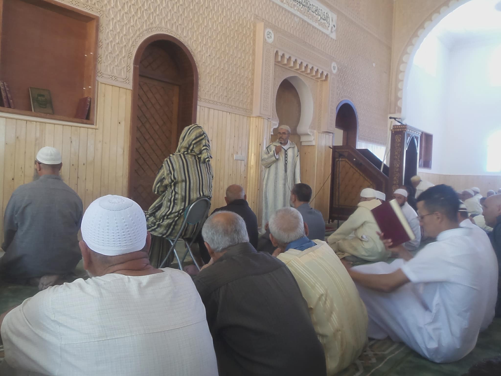 أبرشان يشارك في إفتتاح أكبر مسجد بجماعة إعزانن 