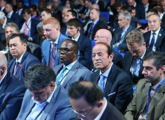 عبد القادر سلامة يمثل البرلمان المغربي في منتدى دولي بروسيا