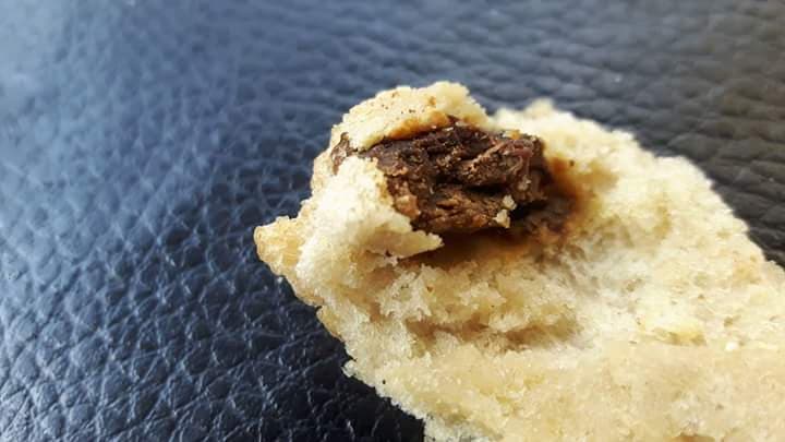 خطير.. مواطن بمدينة سلوان يعثر على بقايا مخدر "الكالة" داخل رغيف خبز