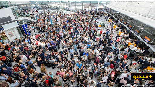 بالفيديو .. فوضى في مطار ميونخ وإلغاء 200 رحلة الى وجهات مختلفة بسبب إمرأة